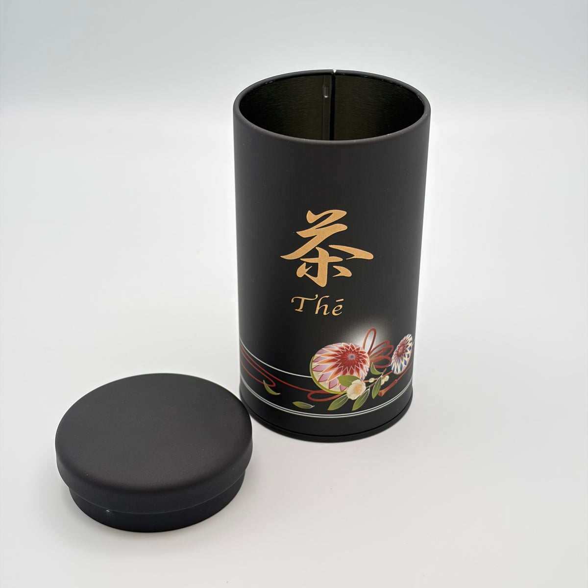 Chazutsu Black – Geoeffnet
