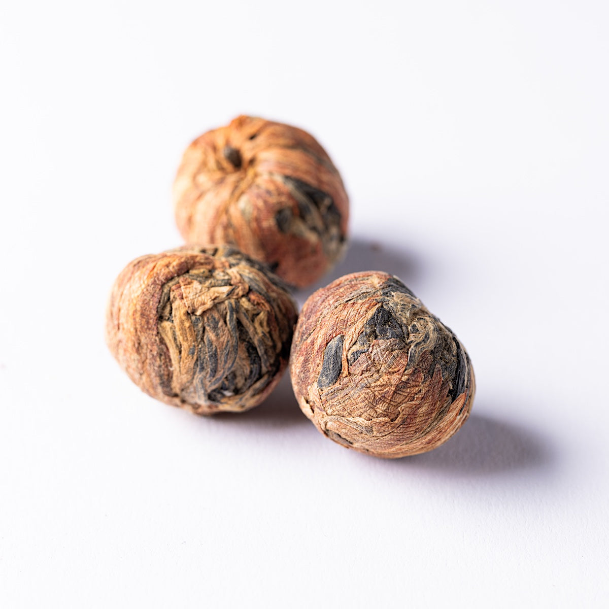 Exotic Flame Lily Ball orange