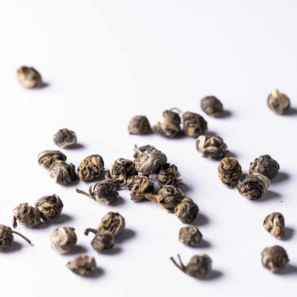 Jasmin Before Quing Ming Weisser Tee